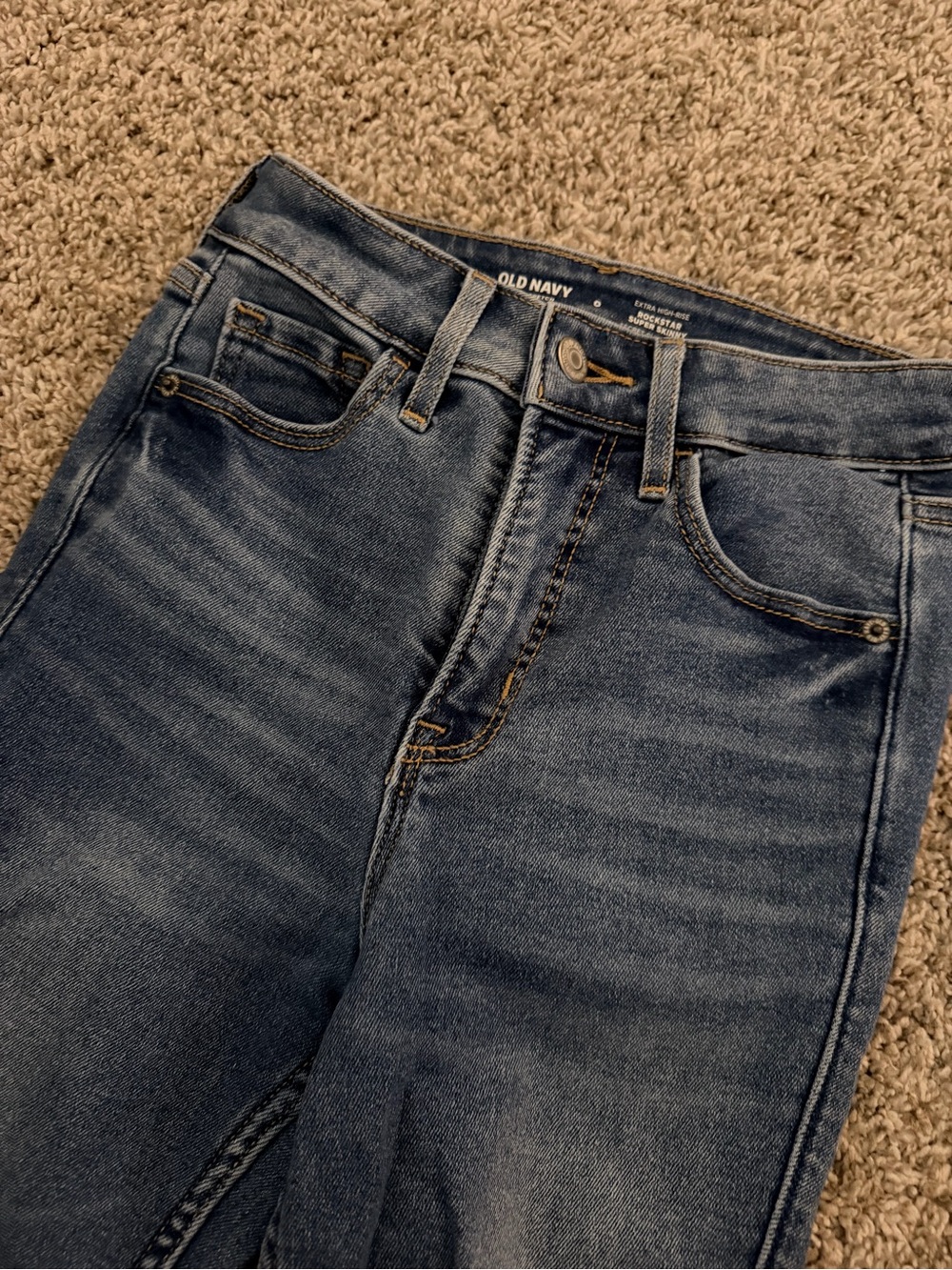 Old Navy Extra High-Rise Rockstar Super Skinny Jeans